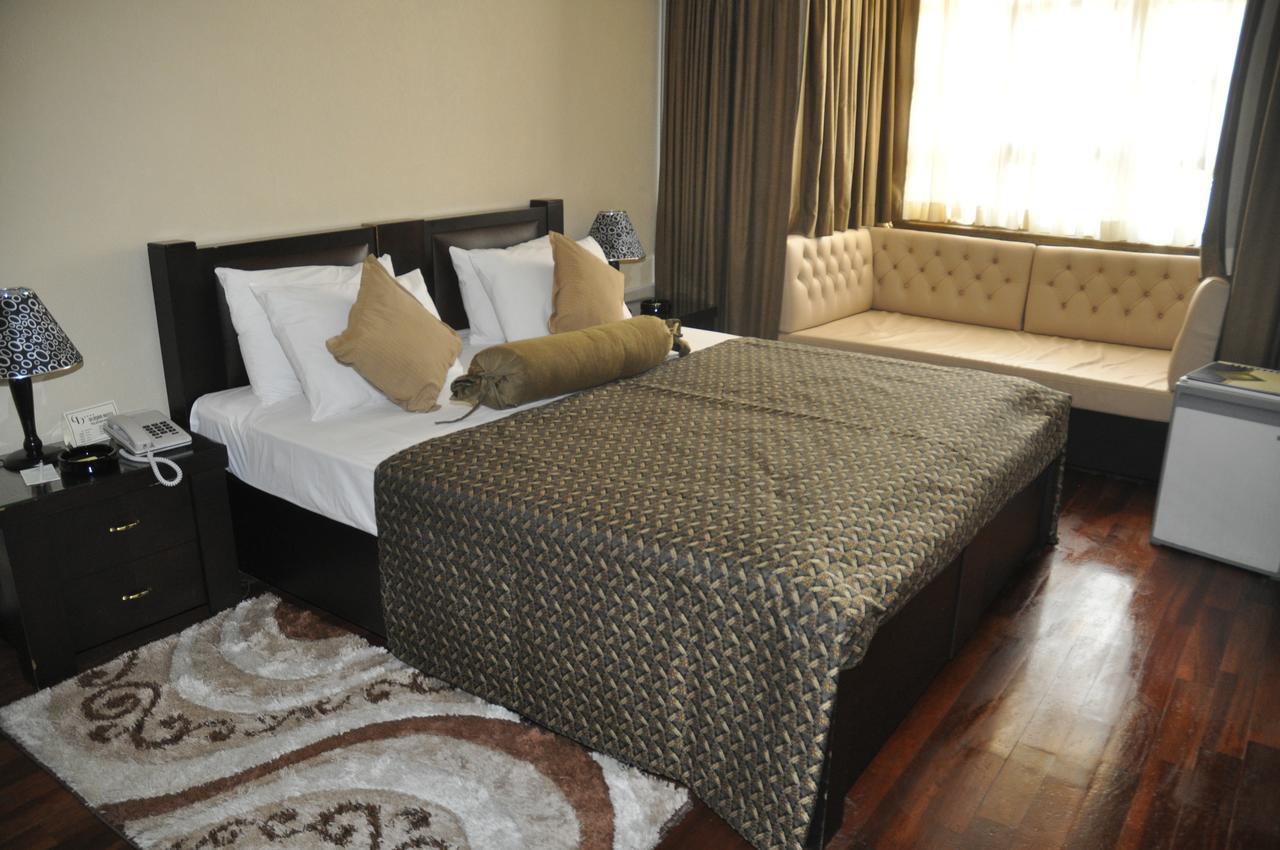 Ulasan Hotel Caravan Camping Ankara Buitenkant foto