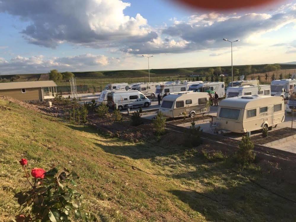 Ulasan Hotel Caravan Camping Ankara Buitenkant foto